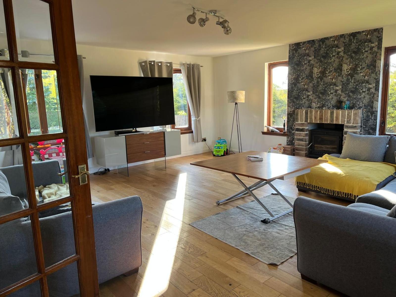شقة Milnholm Manor, 4 Bed Manor In Polmont المظهر الخارجي الصورة